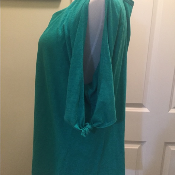 Loft 100 percent cotton cold shoulder tee - Picture 7 of 8